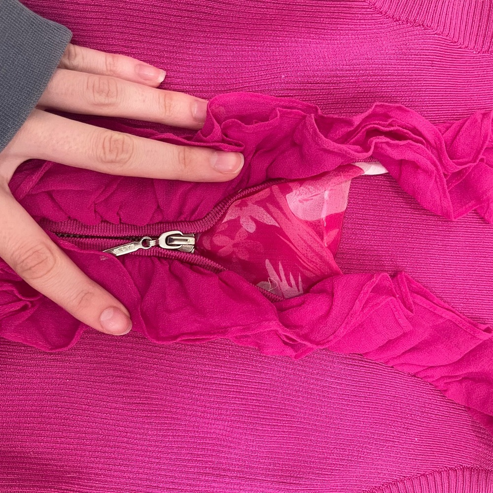 Cache Pink Ruffled Fitted Blouse - Picture 3 of 4
